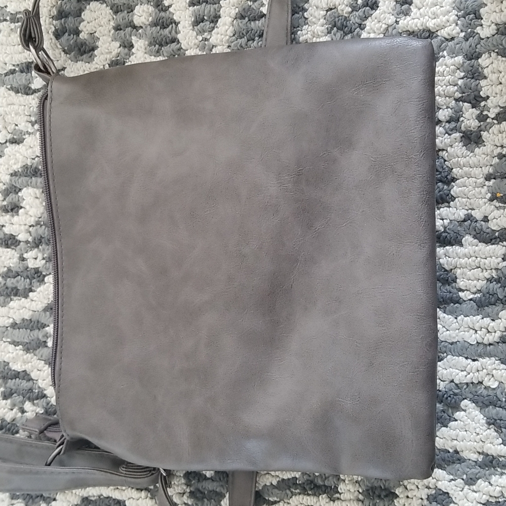 Ardene Cross Body Purse ❤Metallic Grey ❤ - Picture 8 of 8
